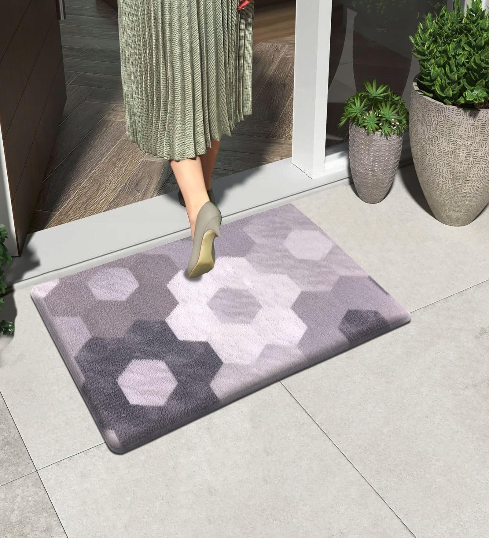 Geometric PVC 16x24 Inches Anti Skid Door Mat