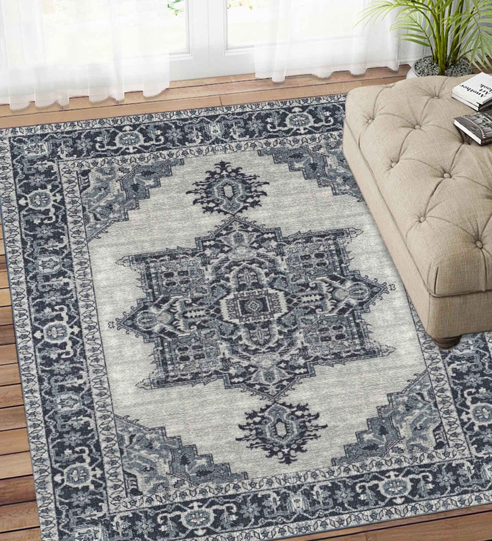 Grey Persian Polyester 4 ft x 6 ft Machine Made Carpet