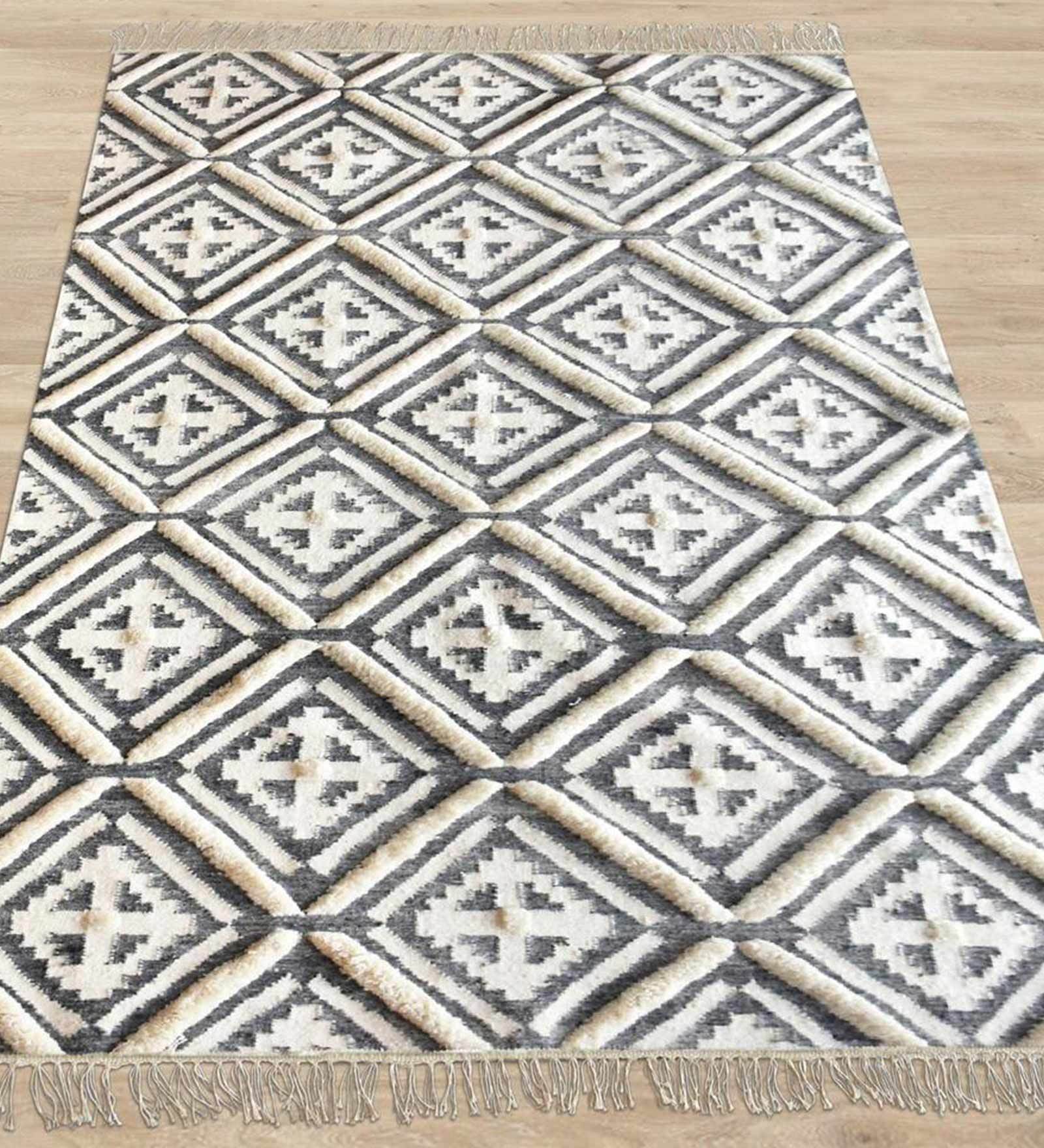 Grey Wool Geometrical 5  x 8  Feet Hand Woven Carpet