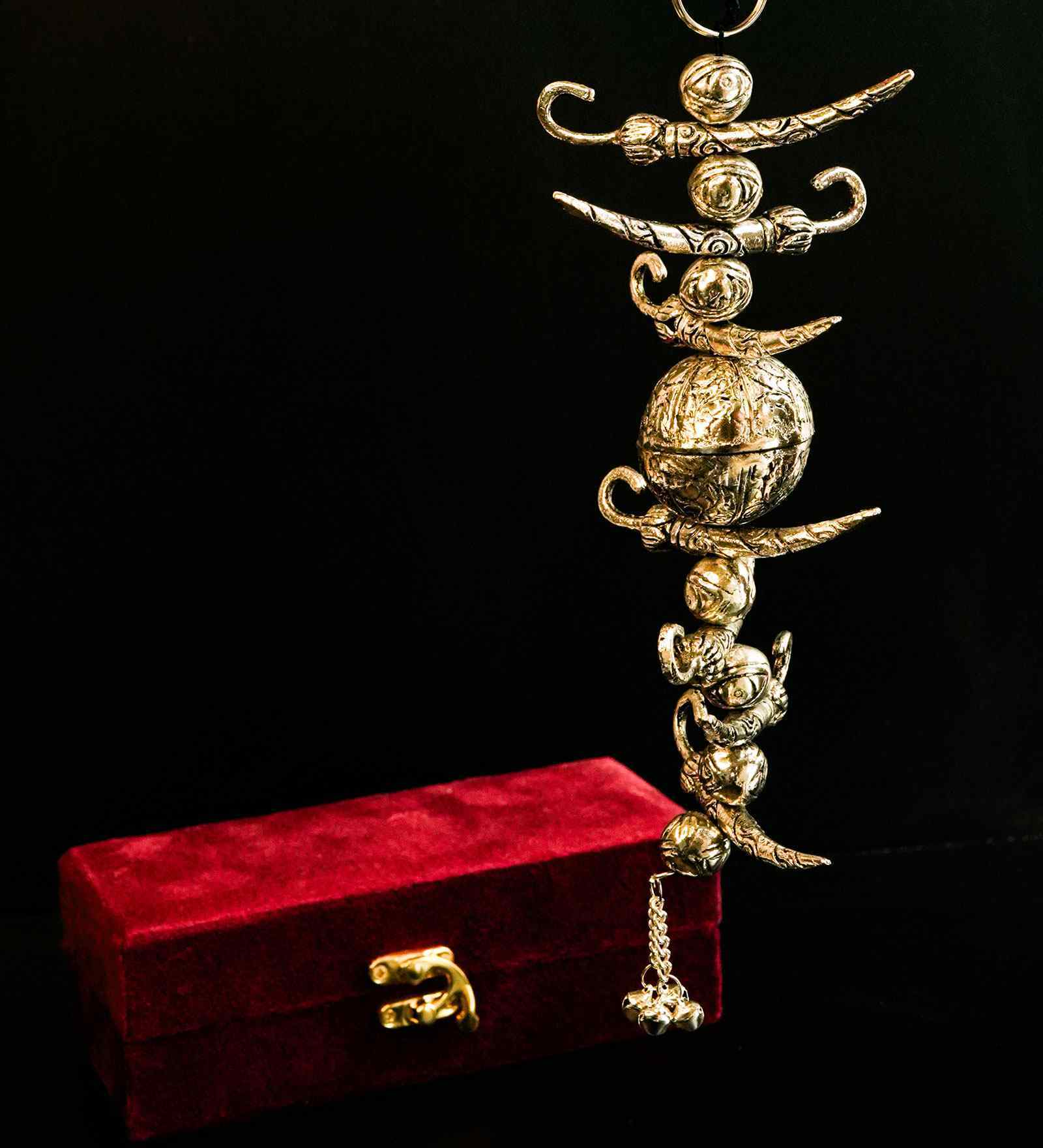 German Silver Nazar Battu (7 Chillies & 1 Lemon)