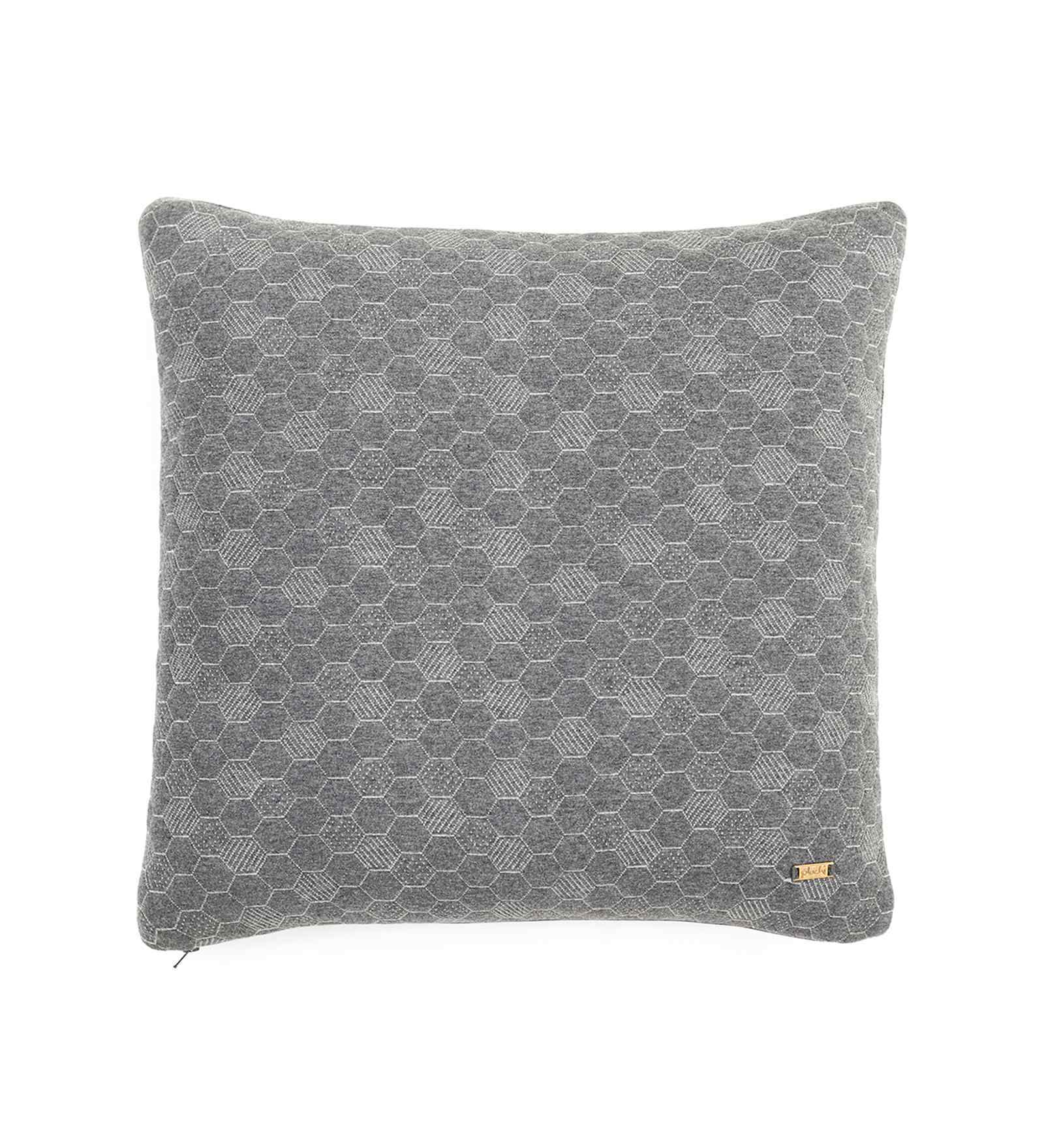Gey 100% Cotton Bubbles 18X18 Inches Knitted Cushion Cover With Filler