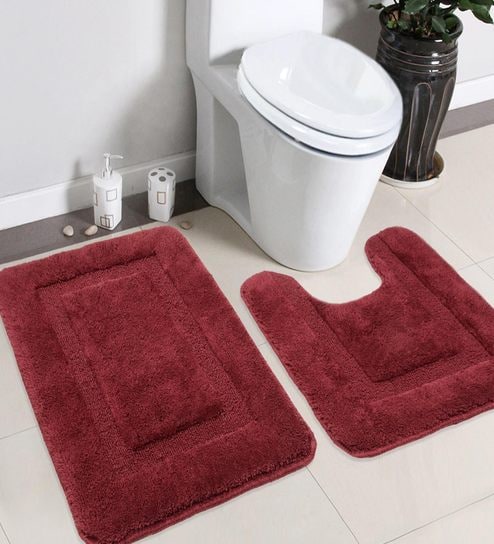 maroon bath mat