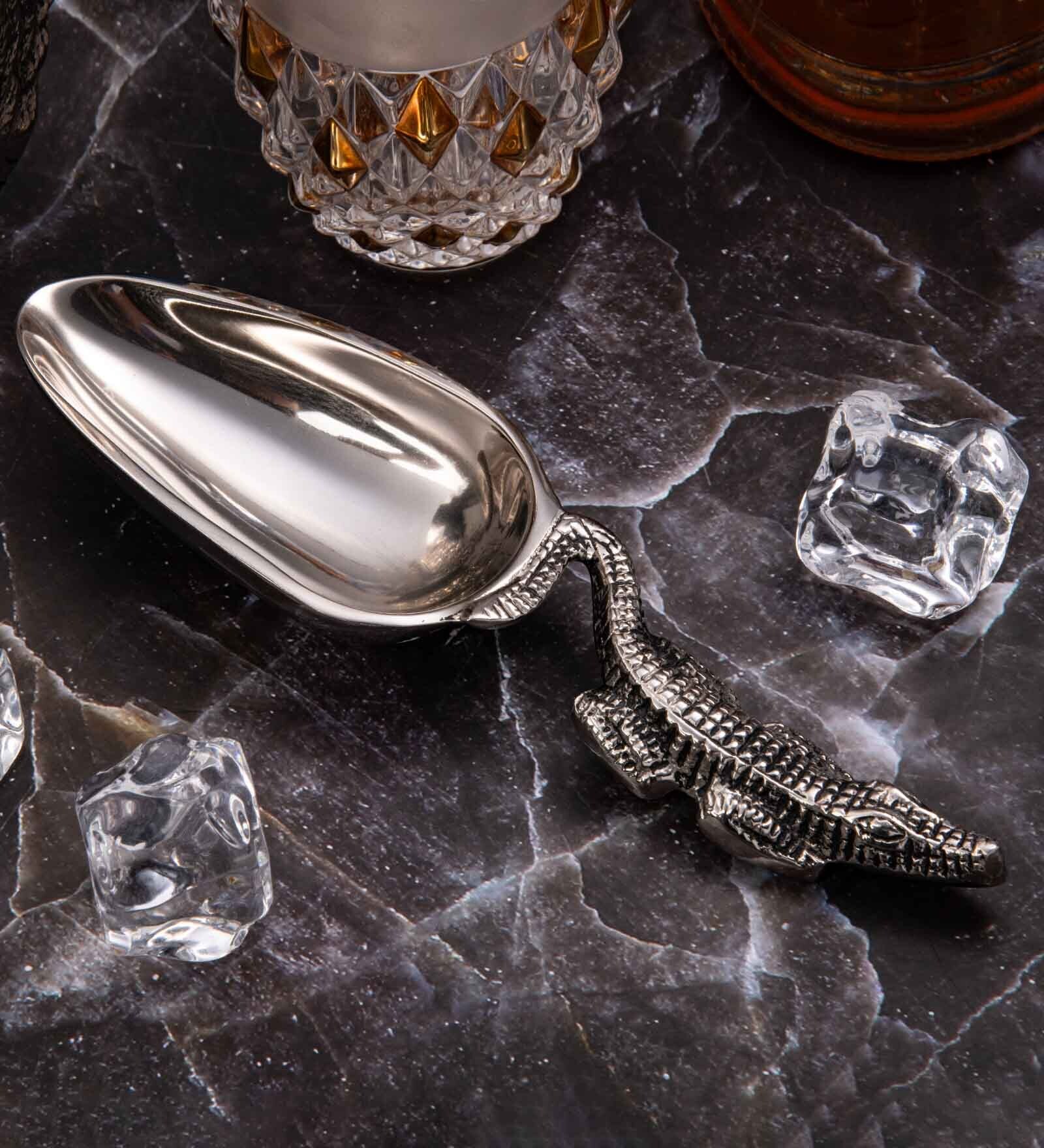 GIBOX Alligator Ice Scoop for Bar Gifts Aluminium Accessory for Home with Silver Finish Barware D cor