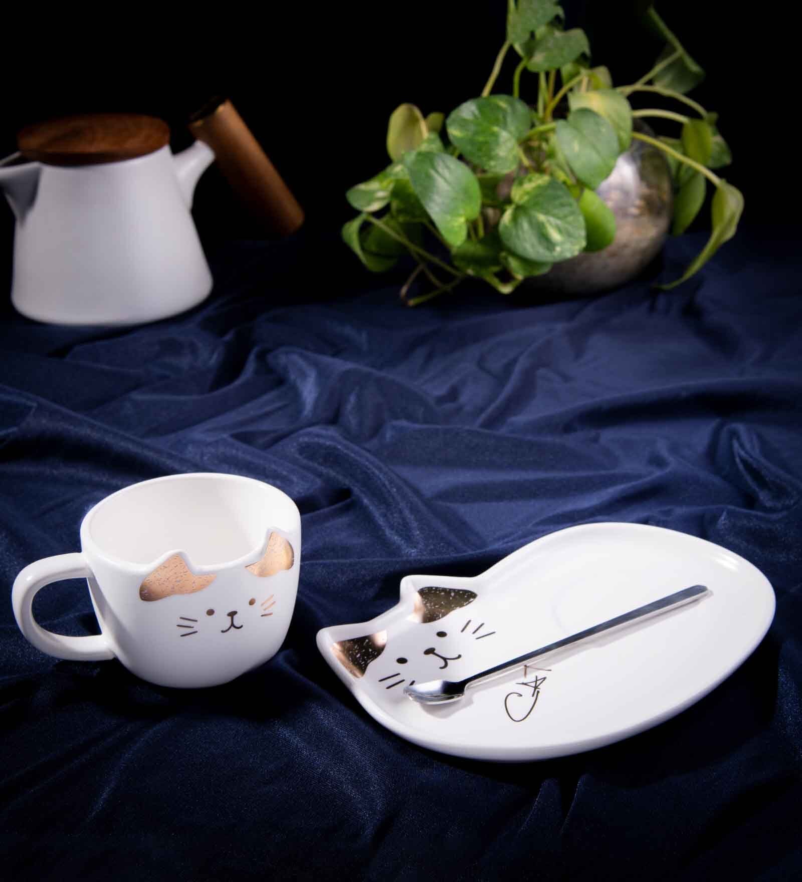 GIBOX Feline Cup & Saucer Set (200 ml) White Ceramic 1 Saucer, 1 Cup and 1 Spoon Set Home and Kitchen Decor Items