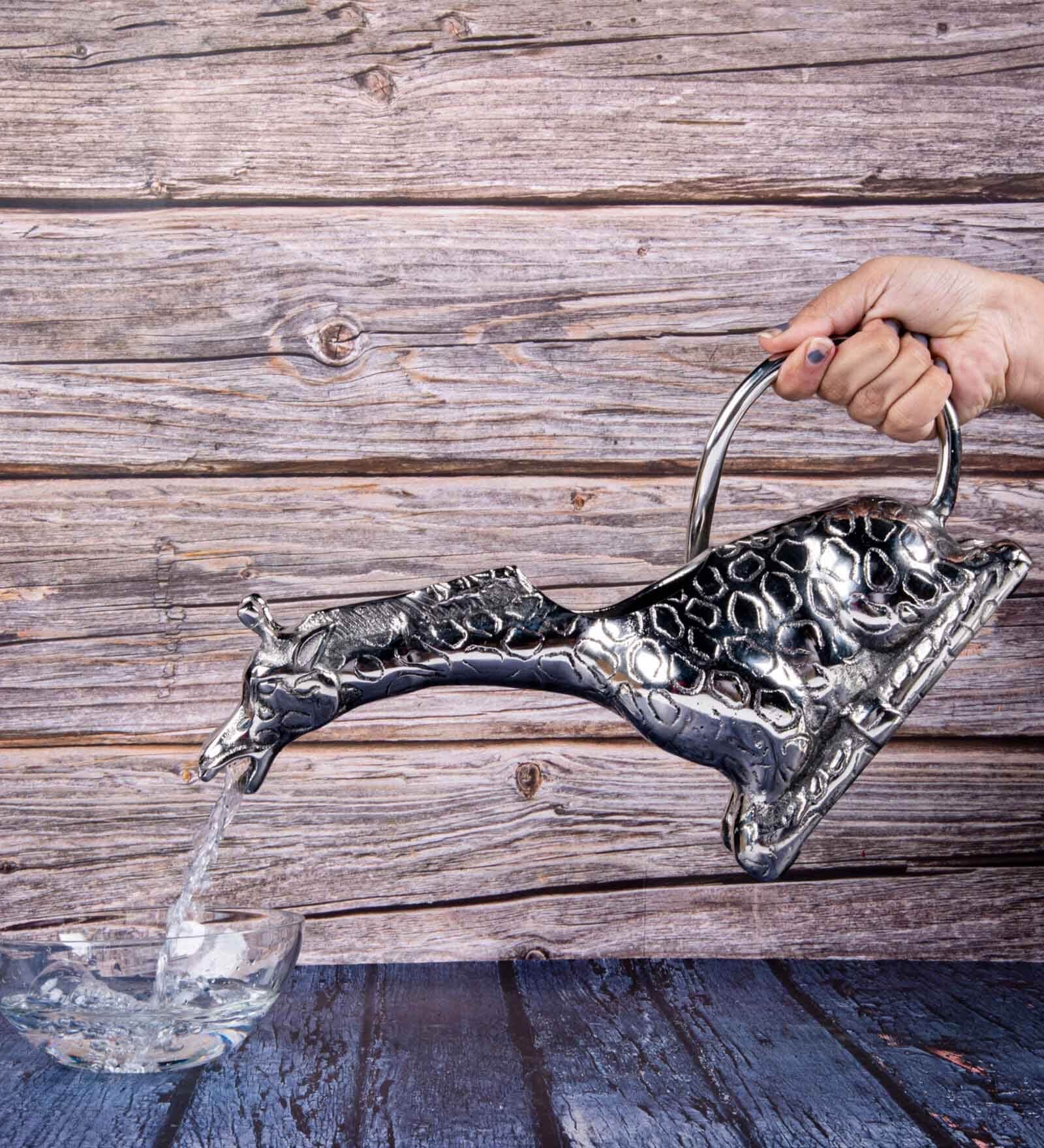 Gibox Giraffe Water Beverage Juice Pitcher For House Party Barware D cor Shop Dinner Table Accent