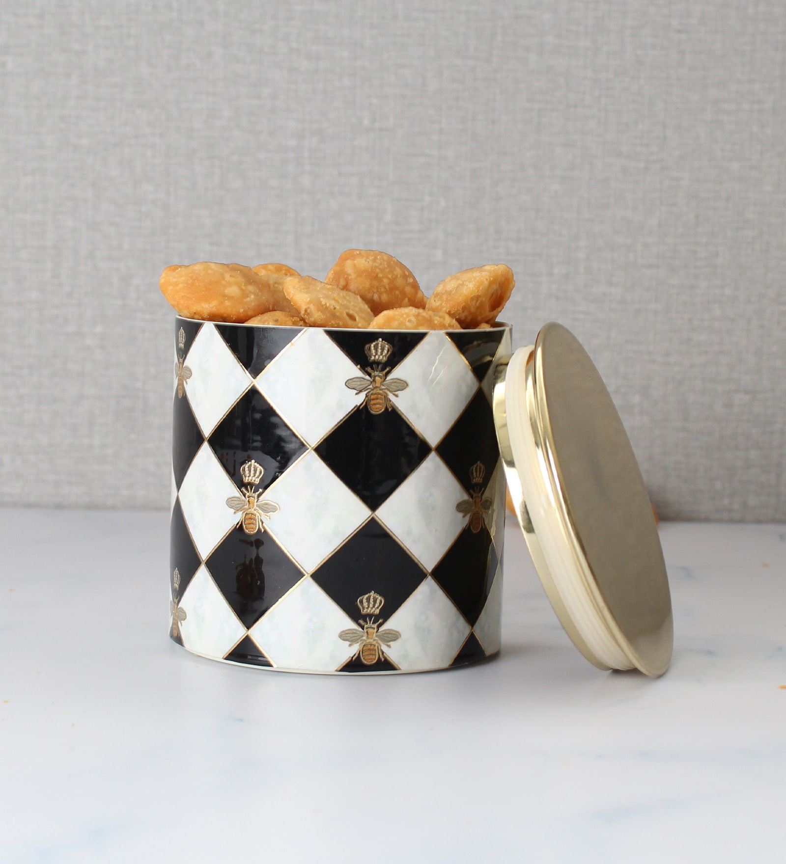 Gingham  750ml Bee Black & white Tin Storage Jar