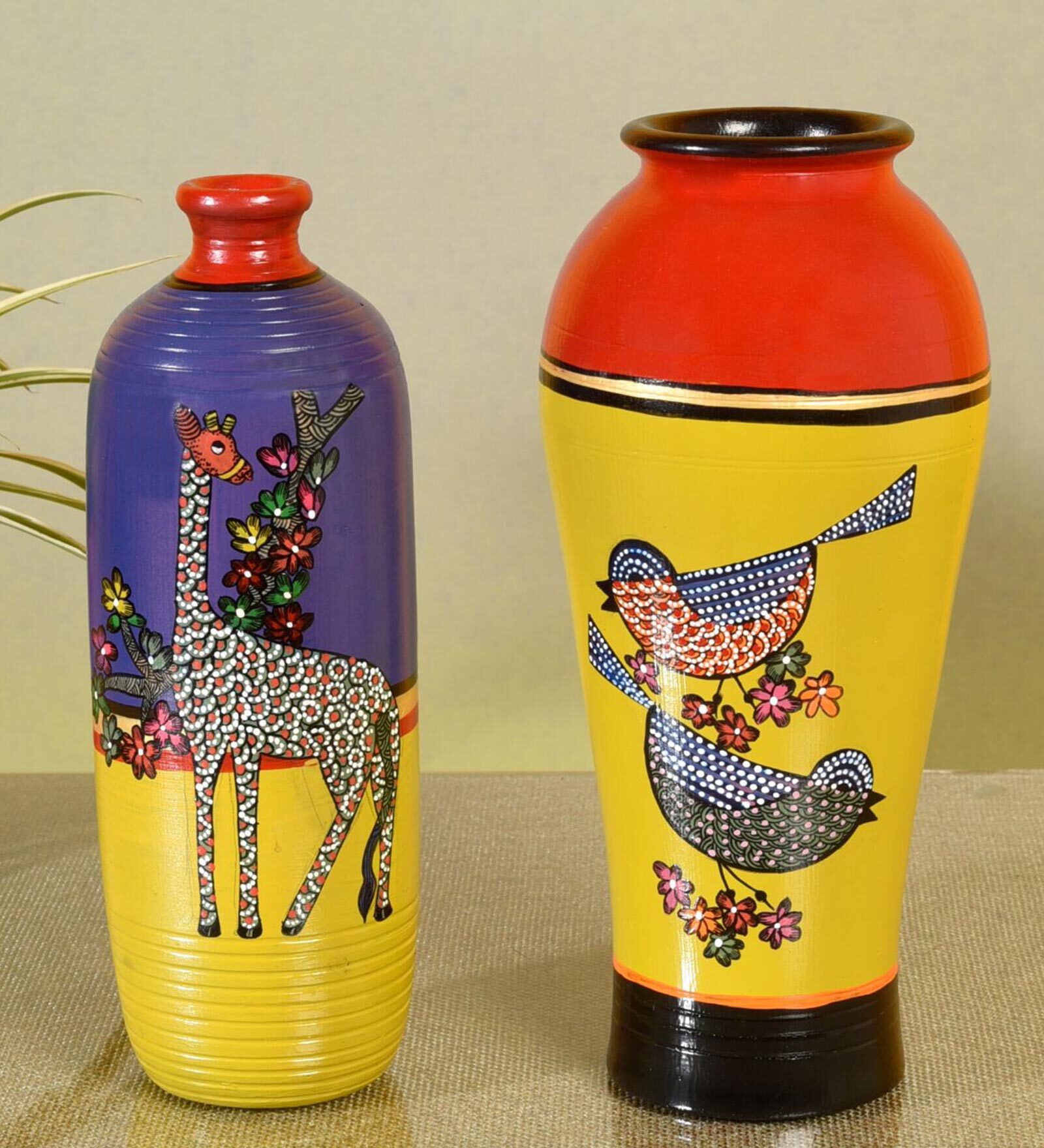 Giraffe Gallore (Set Of 2) Multicolour Terracotta Floor Vase