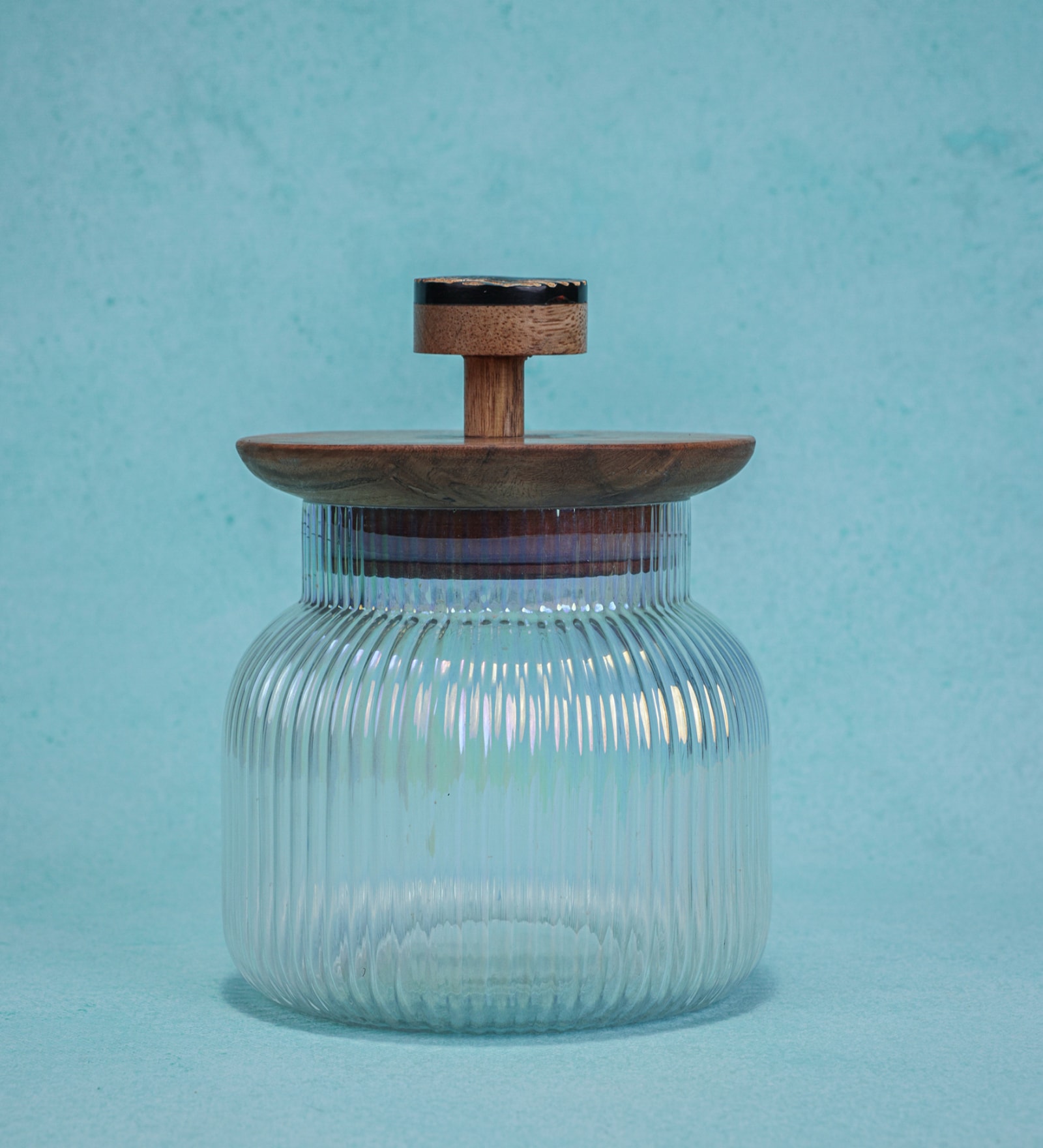 Gleam Glass Jar with Acacia Wood Lid & Resin Knob