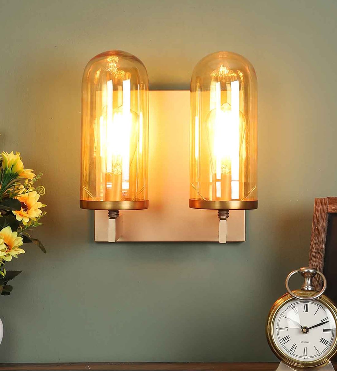 Buy Gold Metal Wall Light by Eliante by Jainsons Lights at 54 OFF by