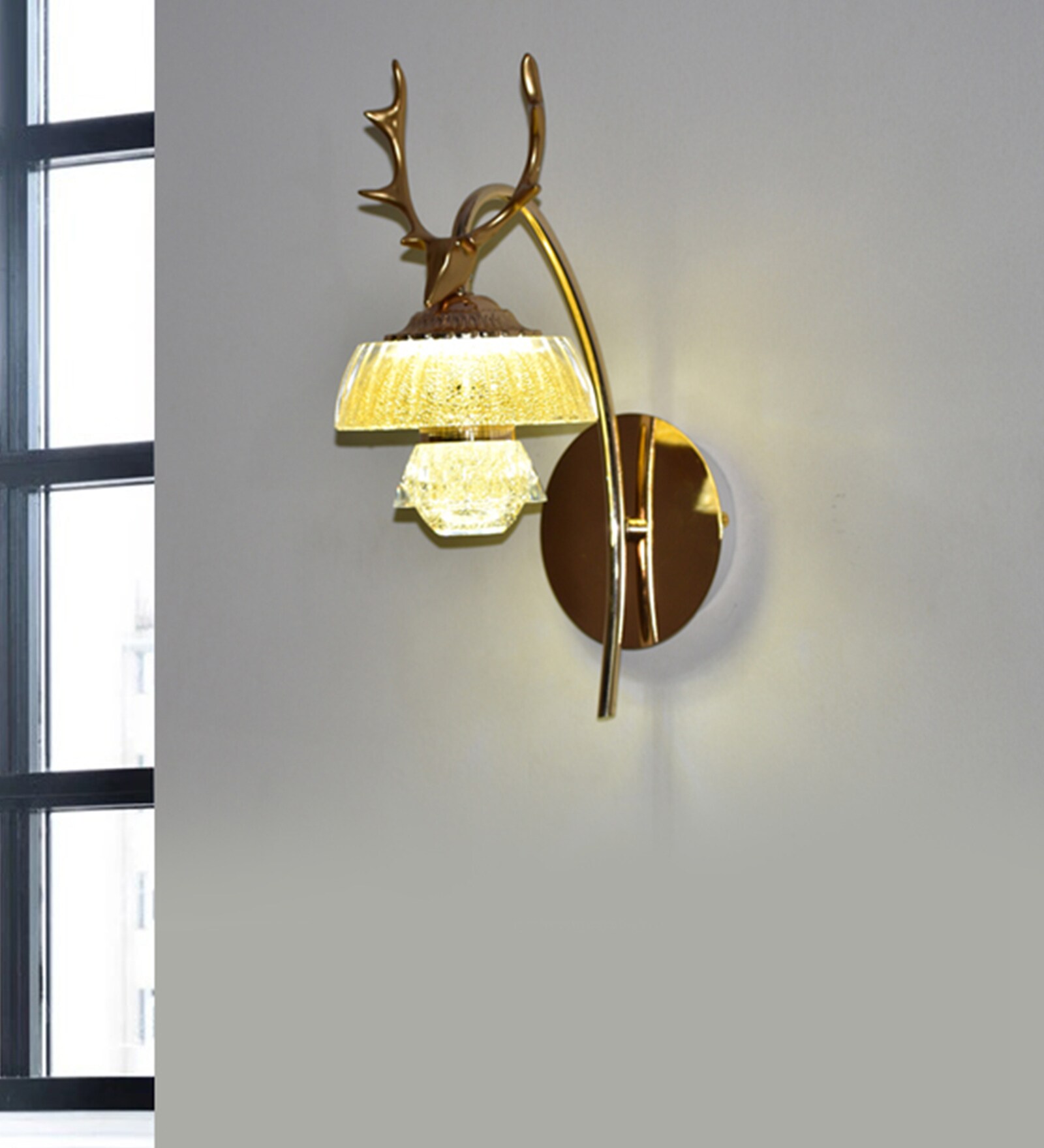Antler Metal LED Novelty Wall Light (Brass)