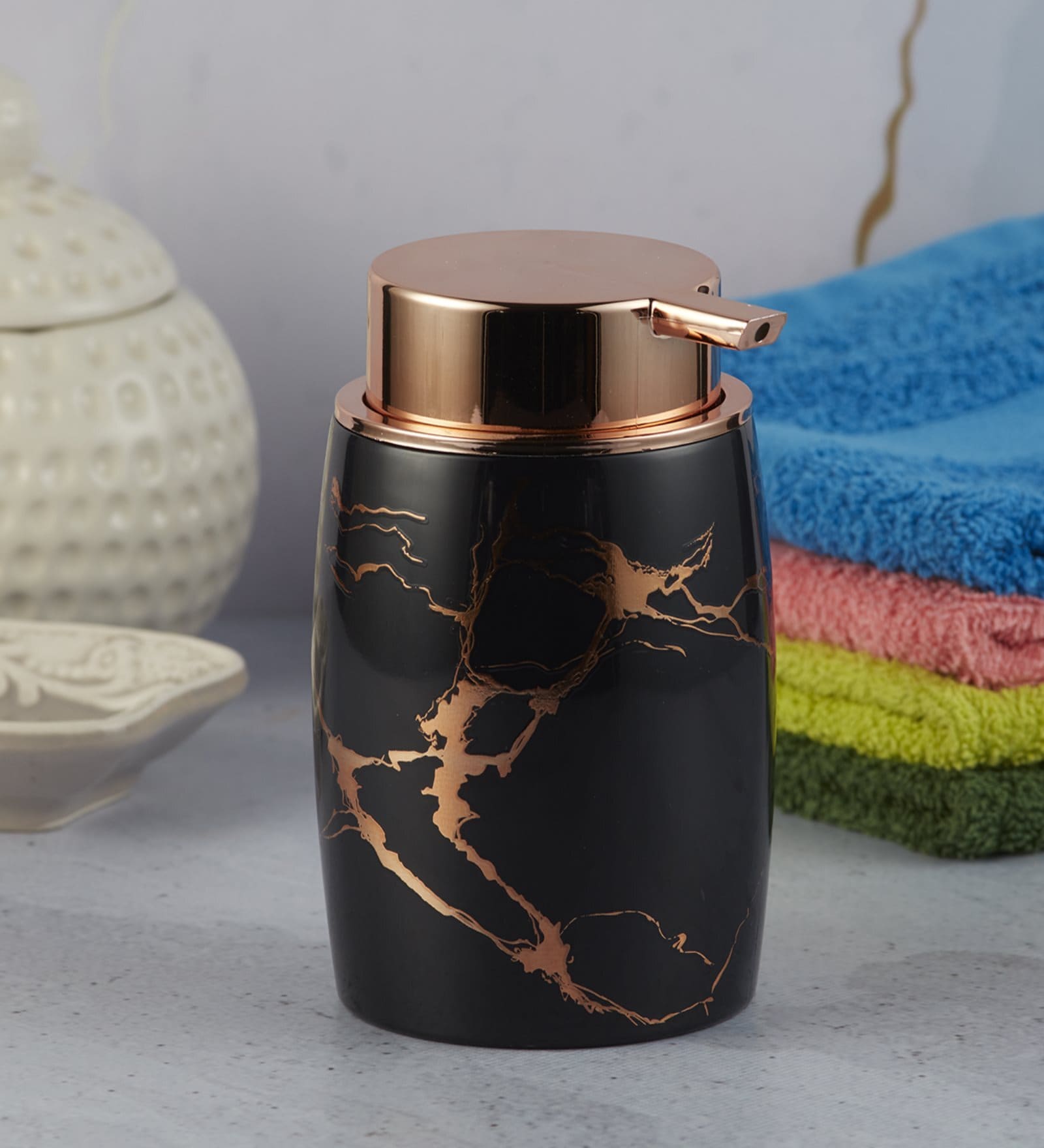 Gold 300 ml Acrylic Liquid Soap Dispenser 