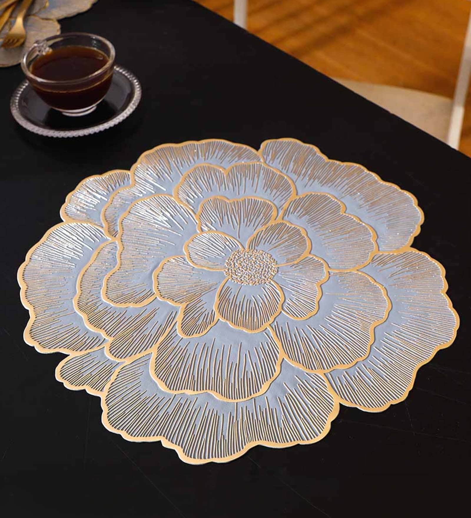 Golden Floral Shaped Textured PVC Dining Table Placemat