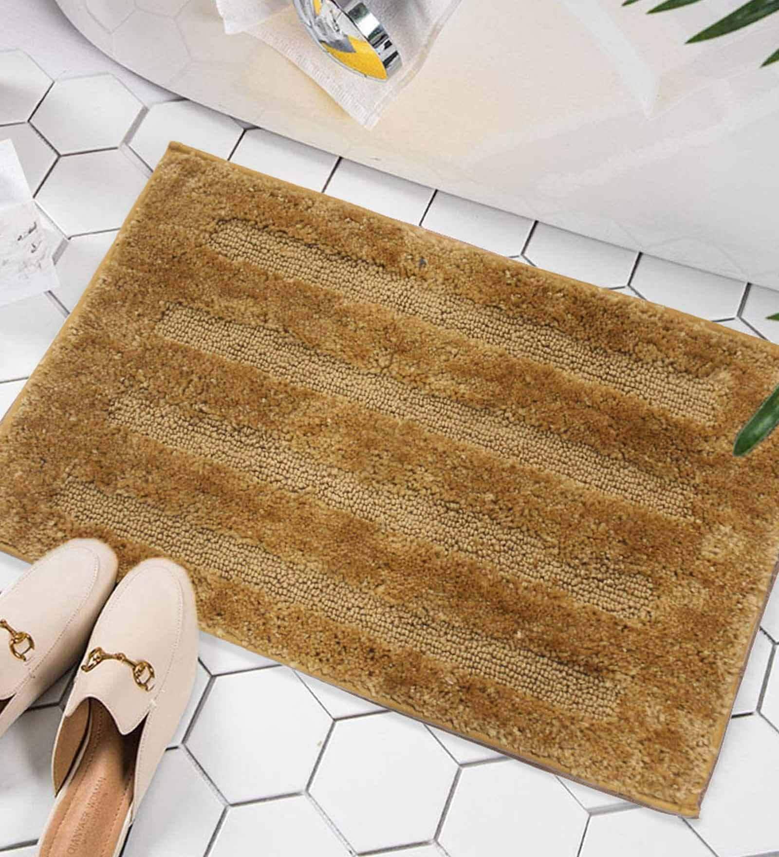 Gold Geometric Microfibre 24x16 Inches AntiSkid Bath Mat