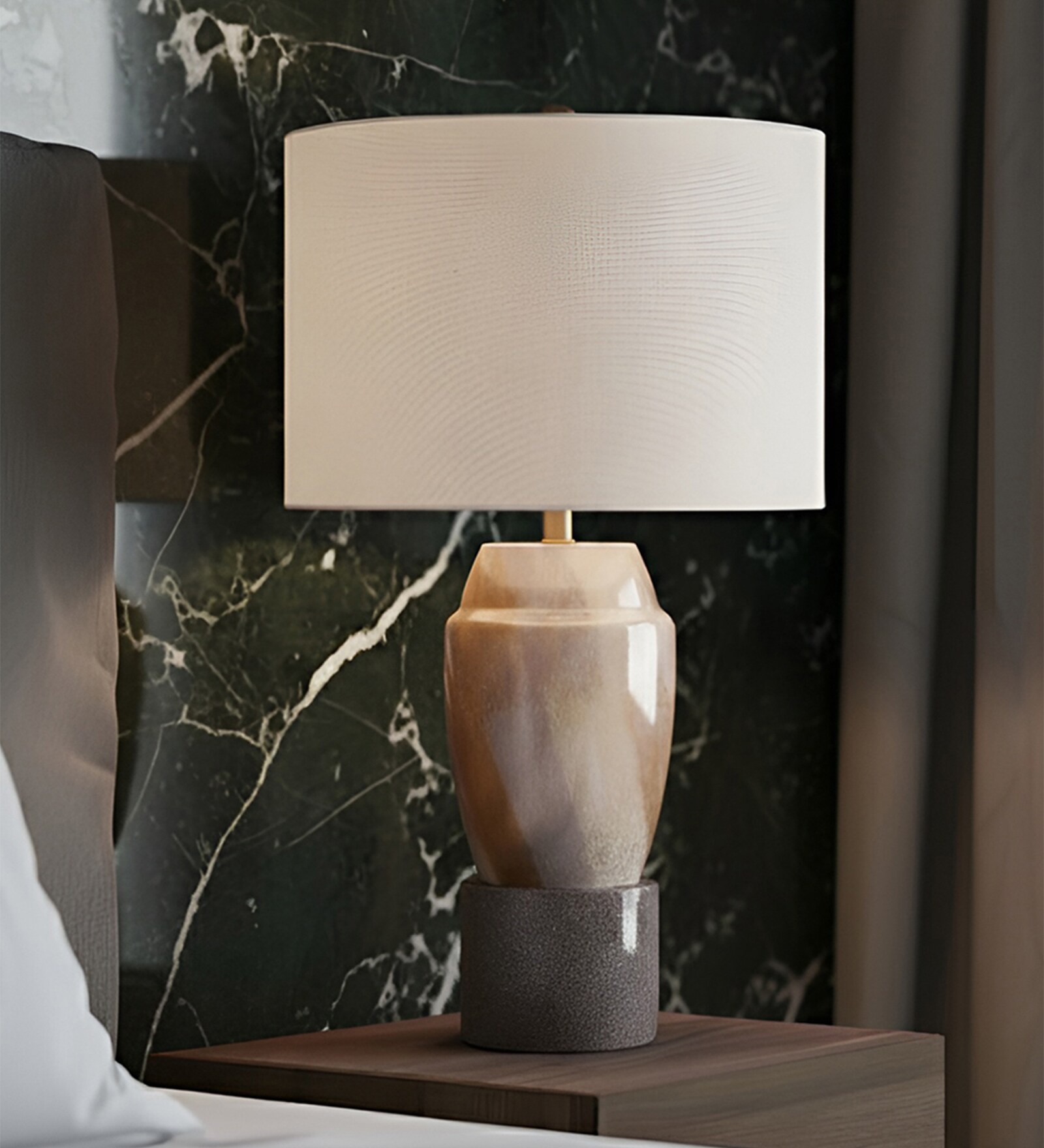 Gold Glass Eclipse Elegance table lamp