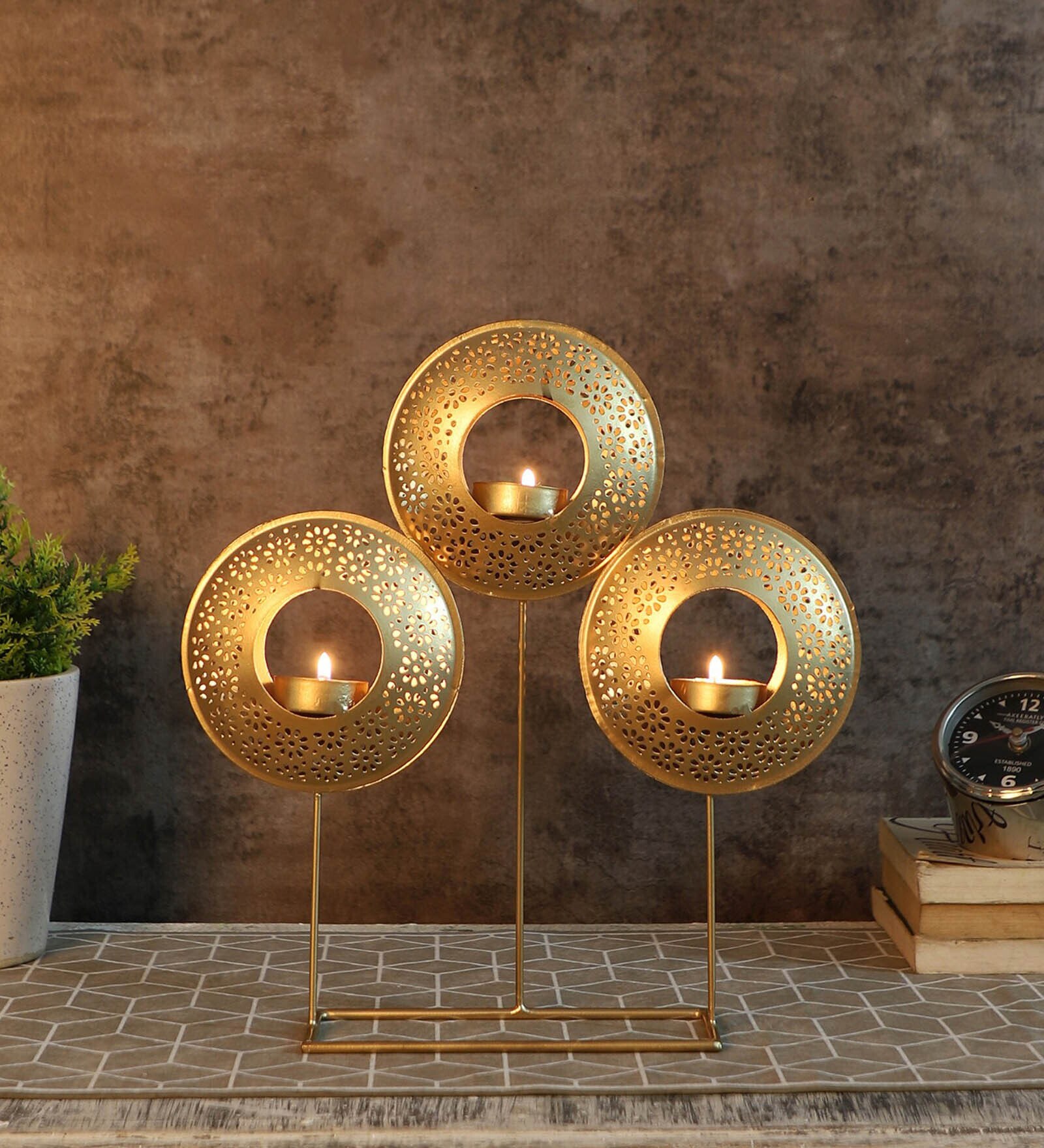 Round Etching Tealight Holder