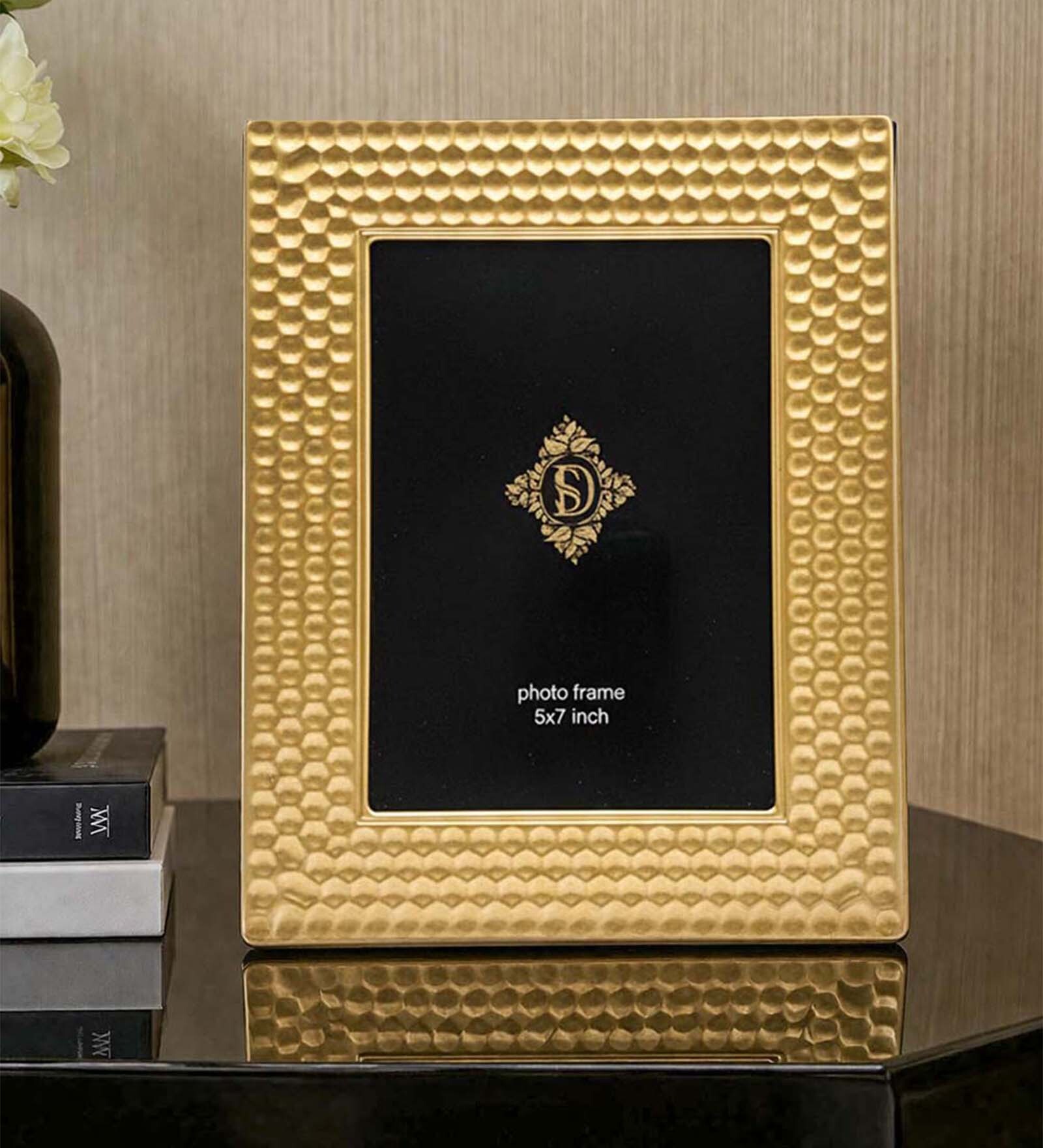 Gold Metal Hive Luxe Wall And Tabletop Photo Frame 5X7Inches