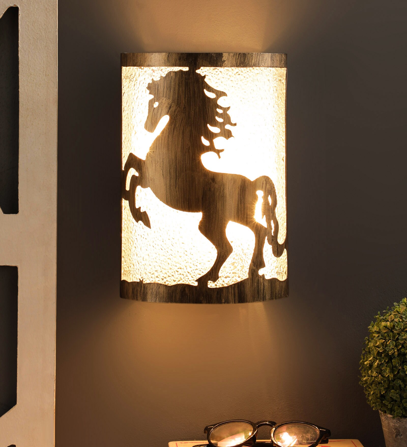 Gold Metal Wall Light