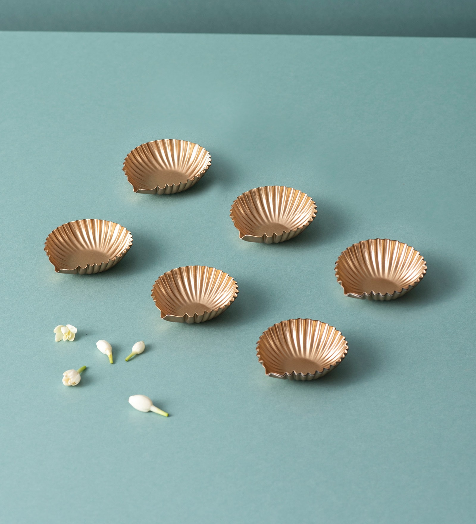 Gold Metallic Design Diyas Set of 6