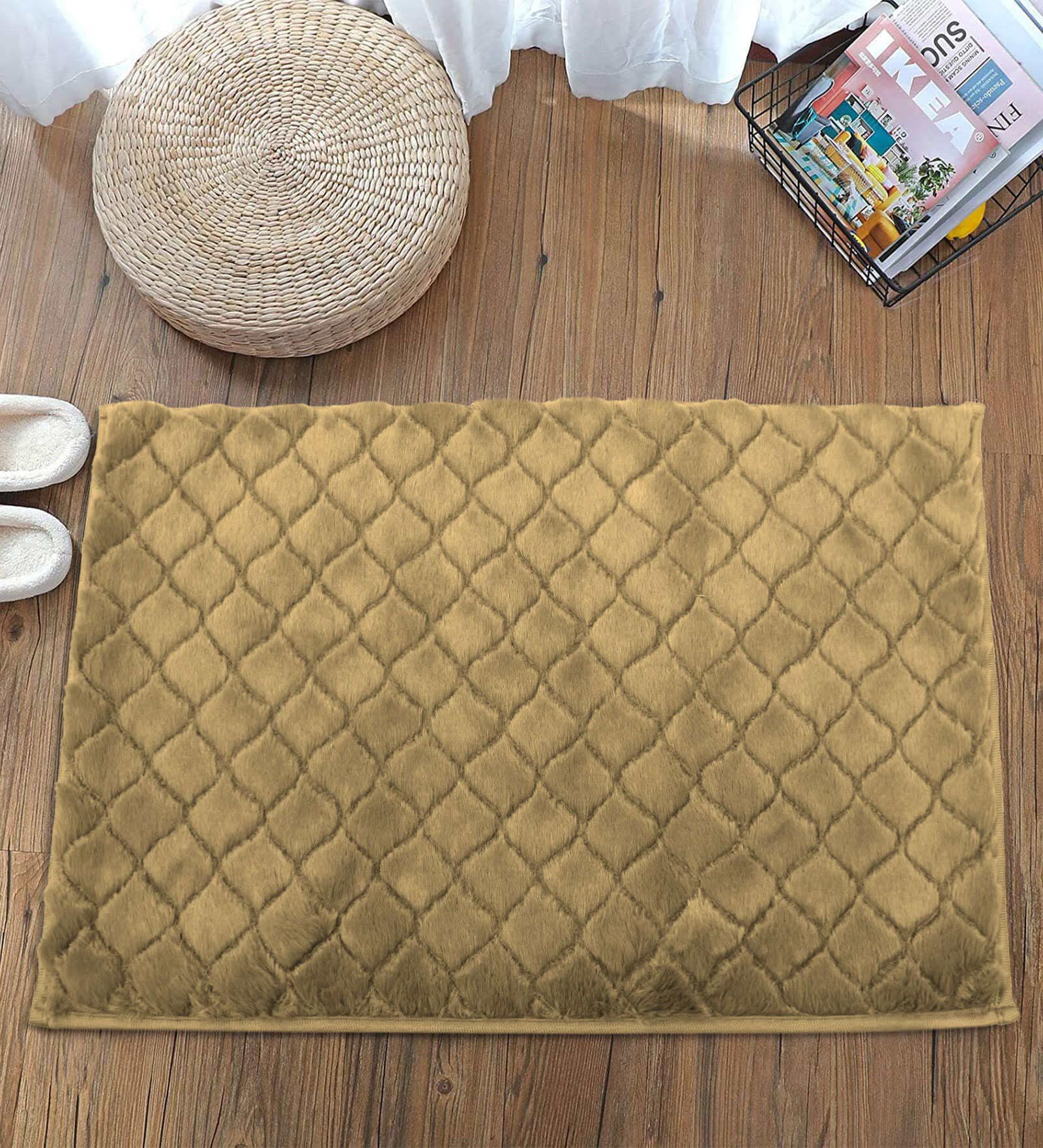 Gold Geometric Polyester 24x16 Inches Super Soft Bath Mat