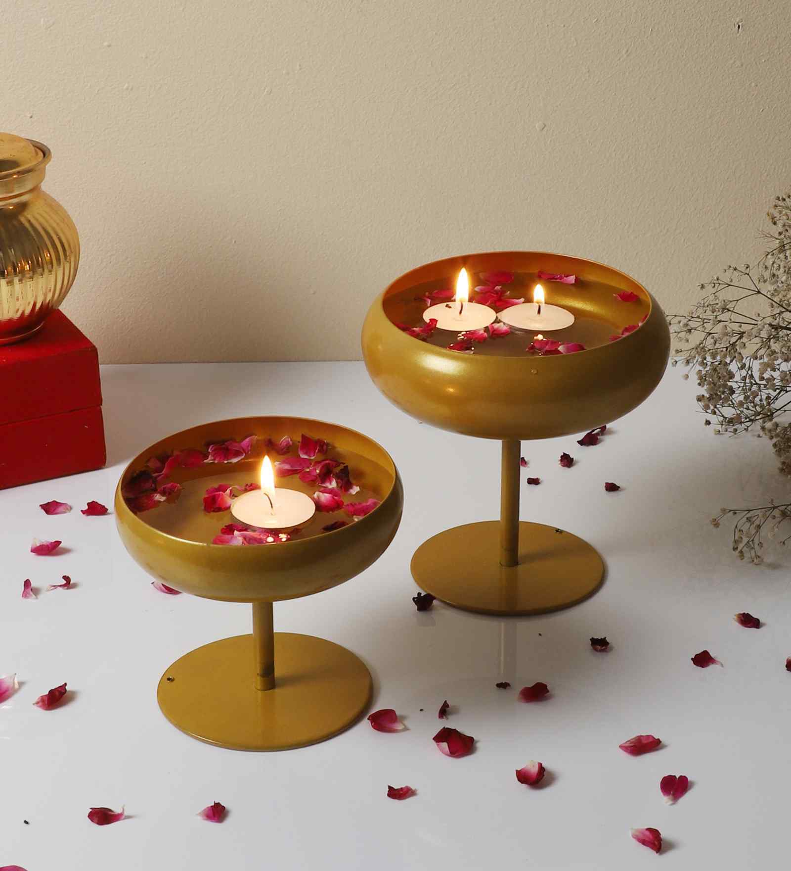 Gold Table Round Uri With Stand Set of 2
