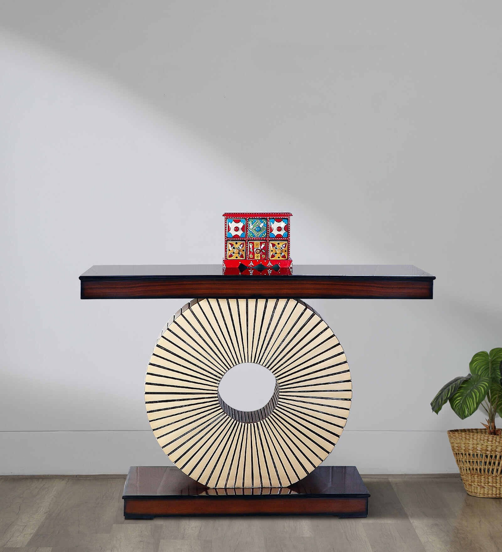 Goldark Solid Wood Console Table in Gold Finish Goldark Solid Wood Console Table in Gold Finish