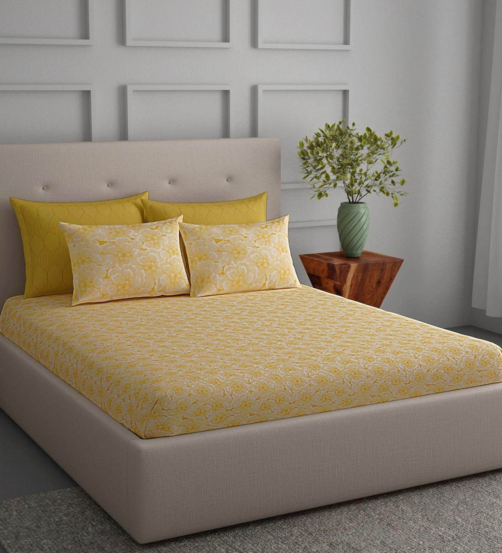 Buy 100% Cotton 330TC King Size Bedsheet with 2 Pillow Covers by Spaces ...