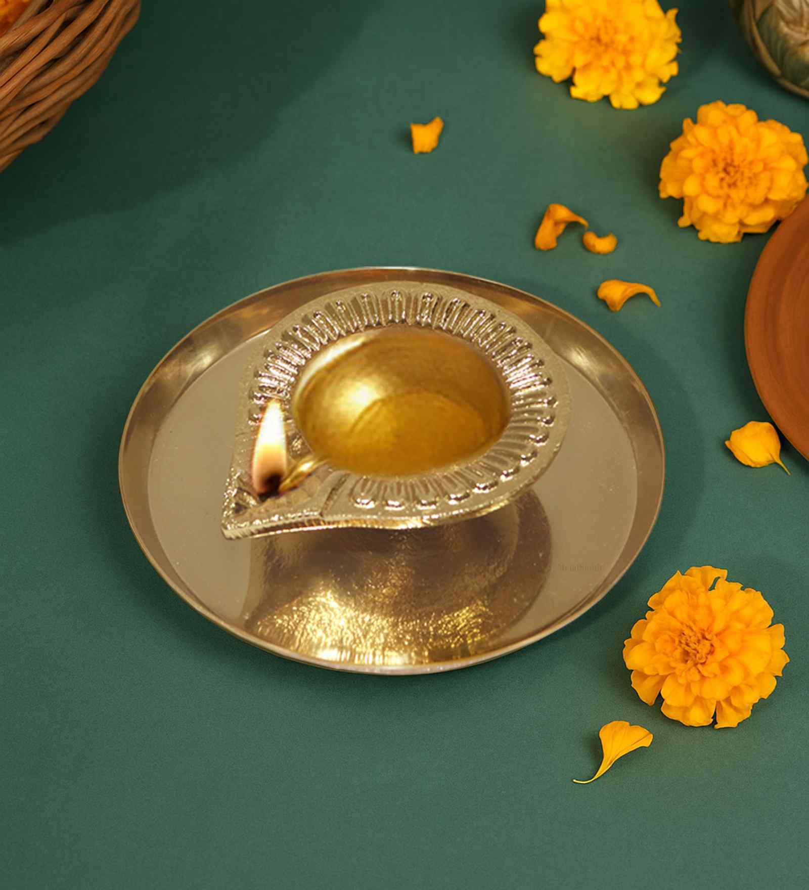 Golden Aluminium Diya With Plate