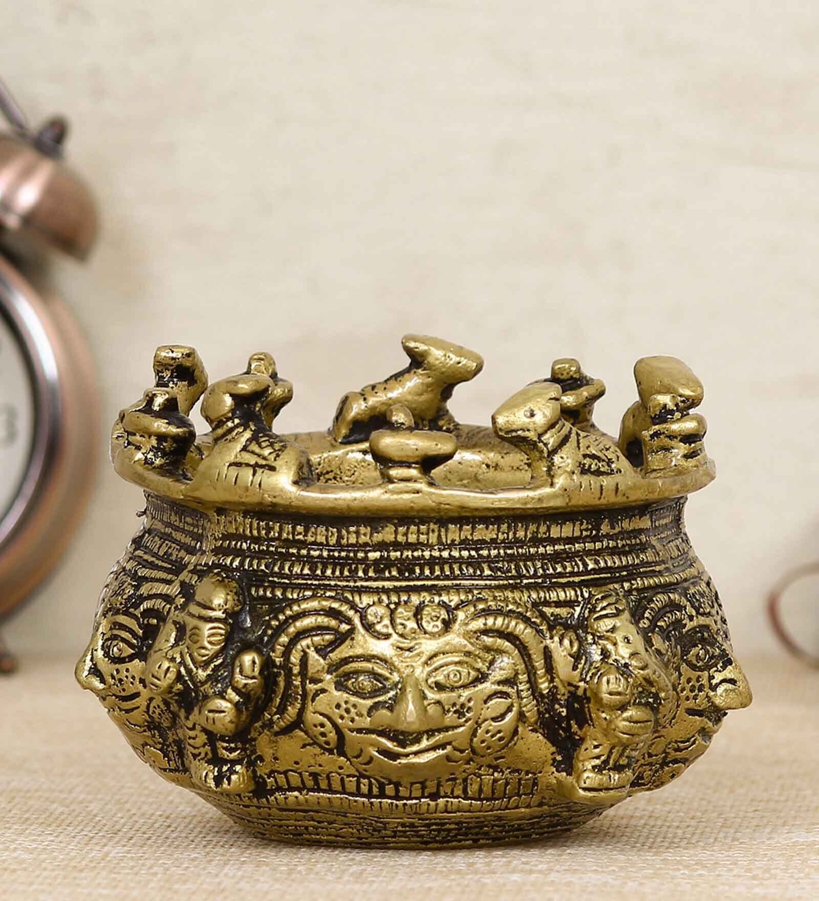Golden Brass Auspicious Nandi Kalash For Religious Offerings