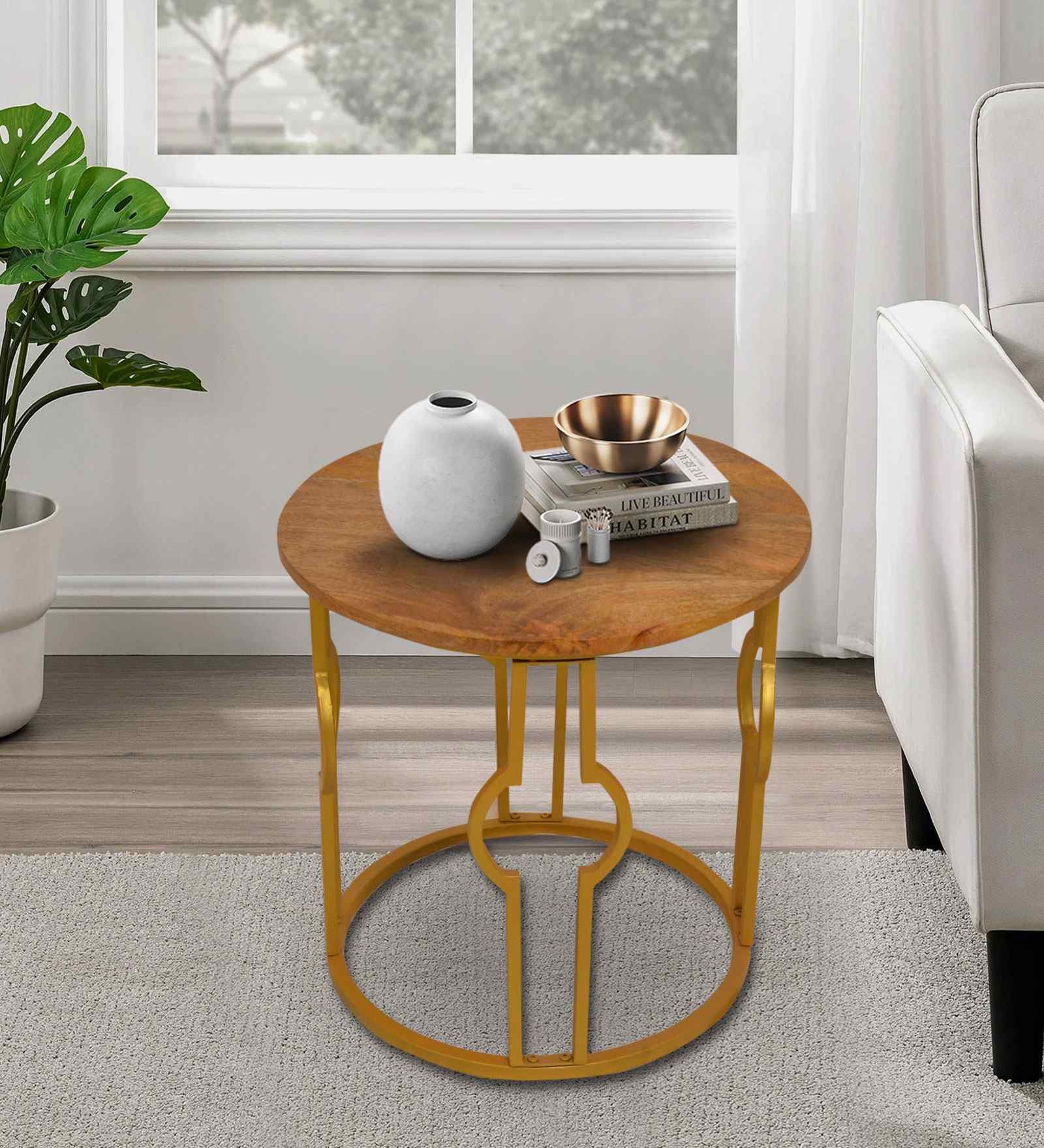 Golden Elegance Metal Side Table in Golden Finish Golden Elegance Metal Side Table in Golden Finish