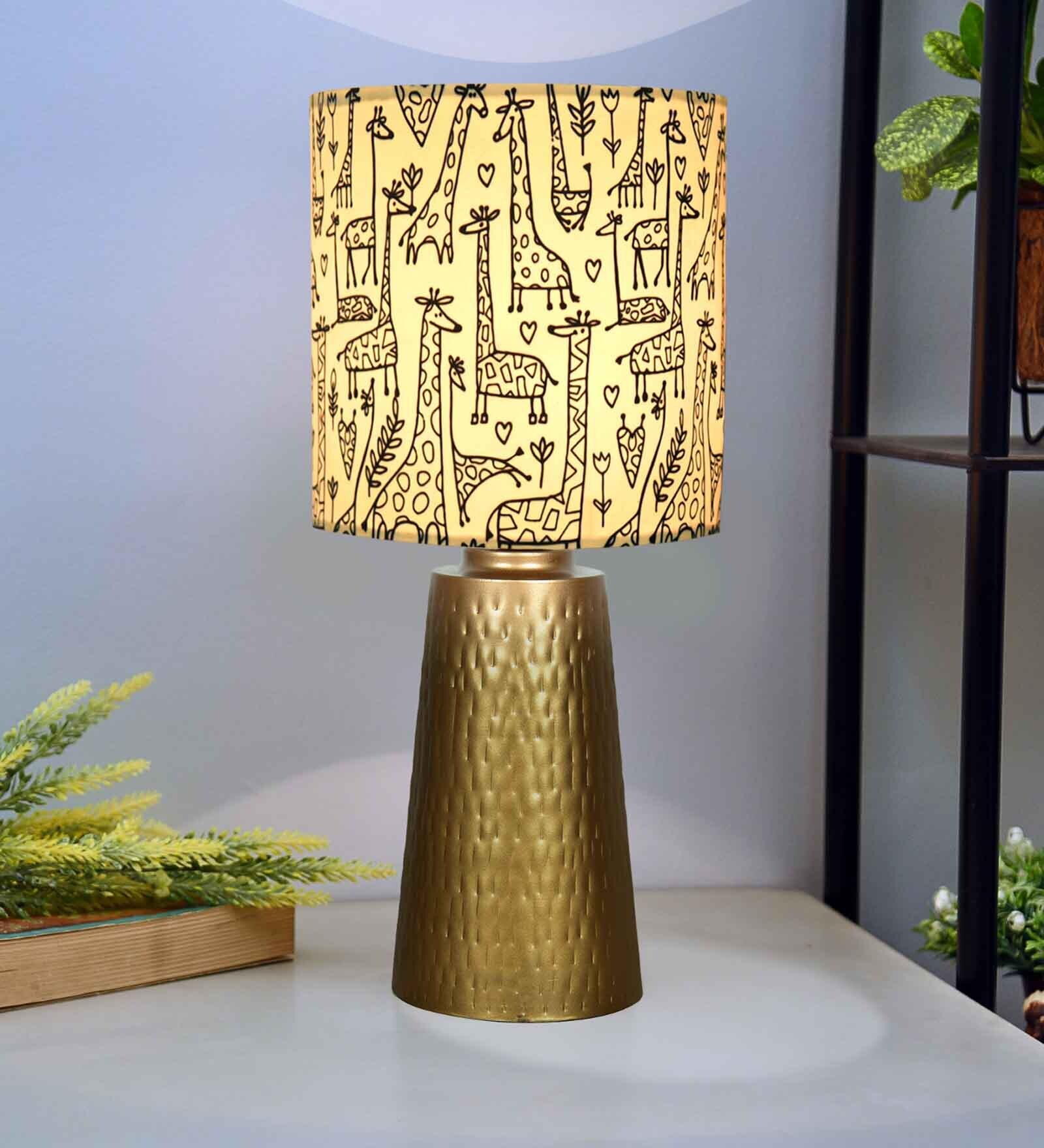 Hammered Metal Table Lamp With Fabric Shade (Yellow & Gold)