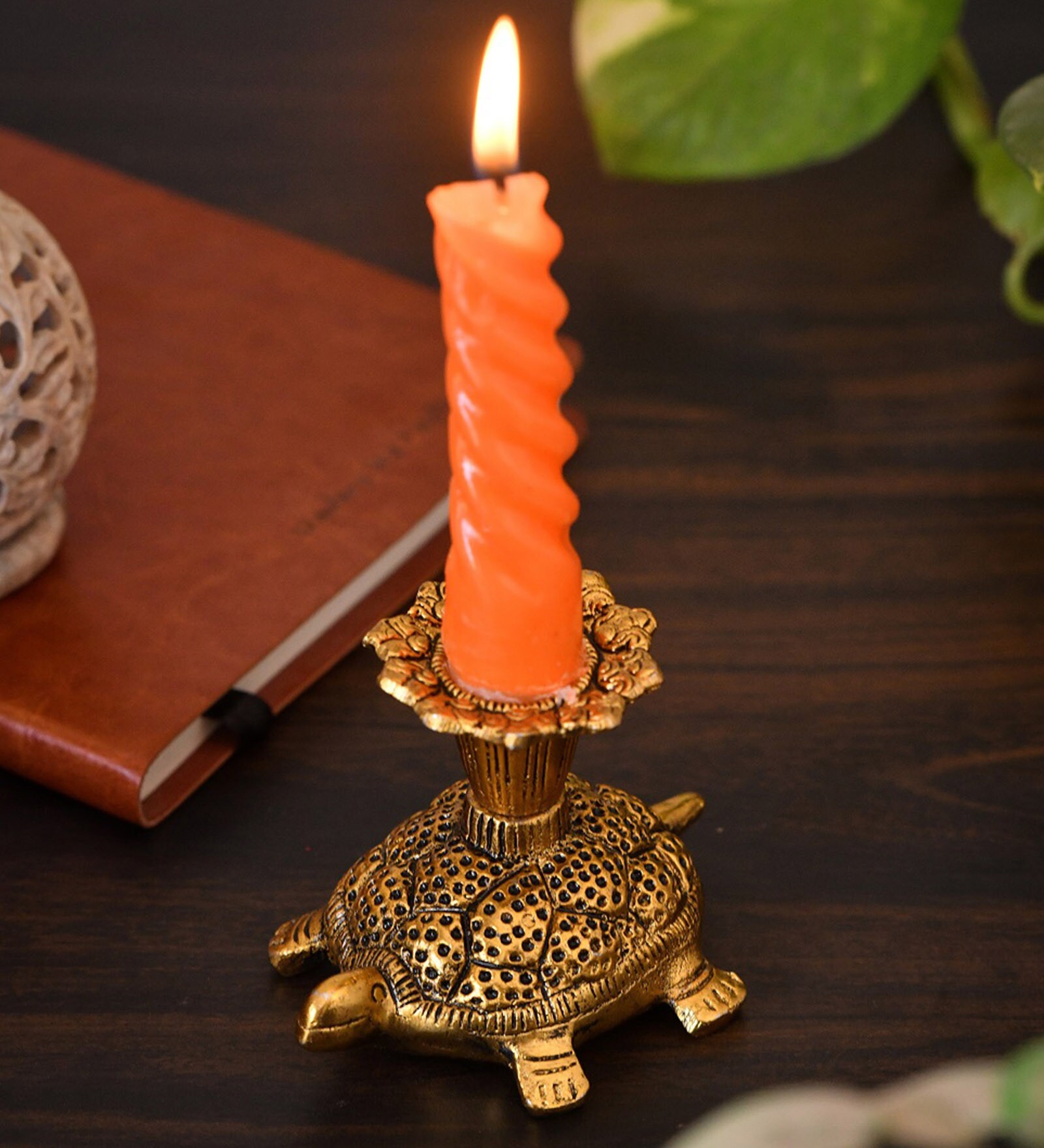 Turtles Golden Aluminium Candle
Holder