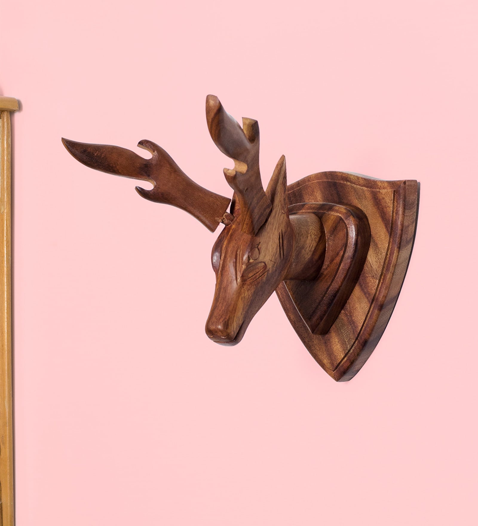 Deer Head Wooden Handicrafts Showpiece Wall Hanging Faux Animal Bust