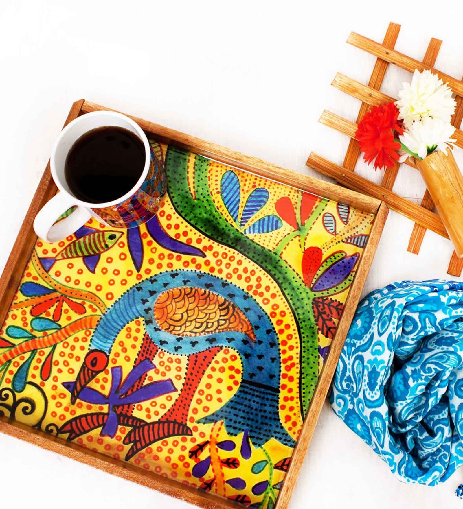 Gond Bird Multicolour Plywood, Cloth, Goldfoil, Paints & Semi Precious Stones Serving Tray