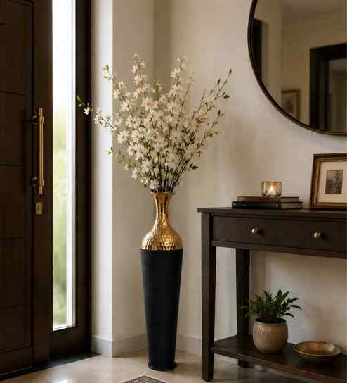 Gold & Black Metal Hammered Vase, Bottle Shape Flower Vase for HomeDecor