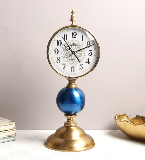 Gold Aluminium Table Clock (1 Piece)