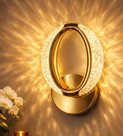 Gold Finish Novelty Wall Light Oval Design Set of 1
