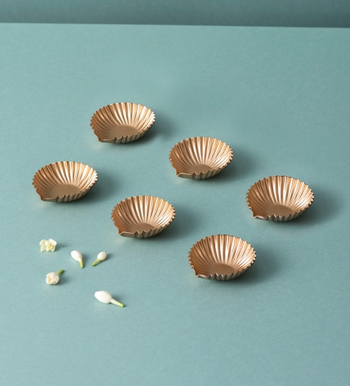 Gold Metallic Design Diyas Set of 6
