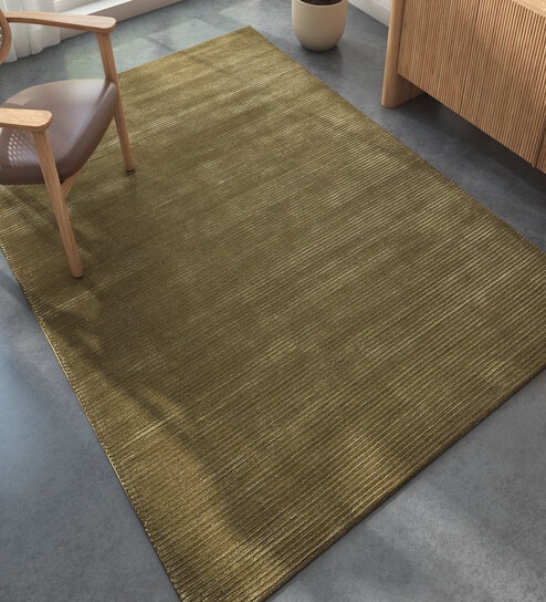 Gold Solid Wool and Viscose 5 ft X 8 ft Hand Woven Carpet