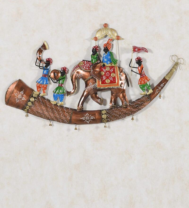 Buy Golden Metal Royal Baarat Bhopu With Led Wall Art by Craft Tree