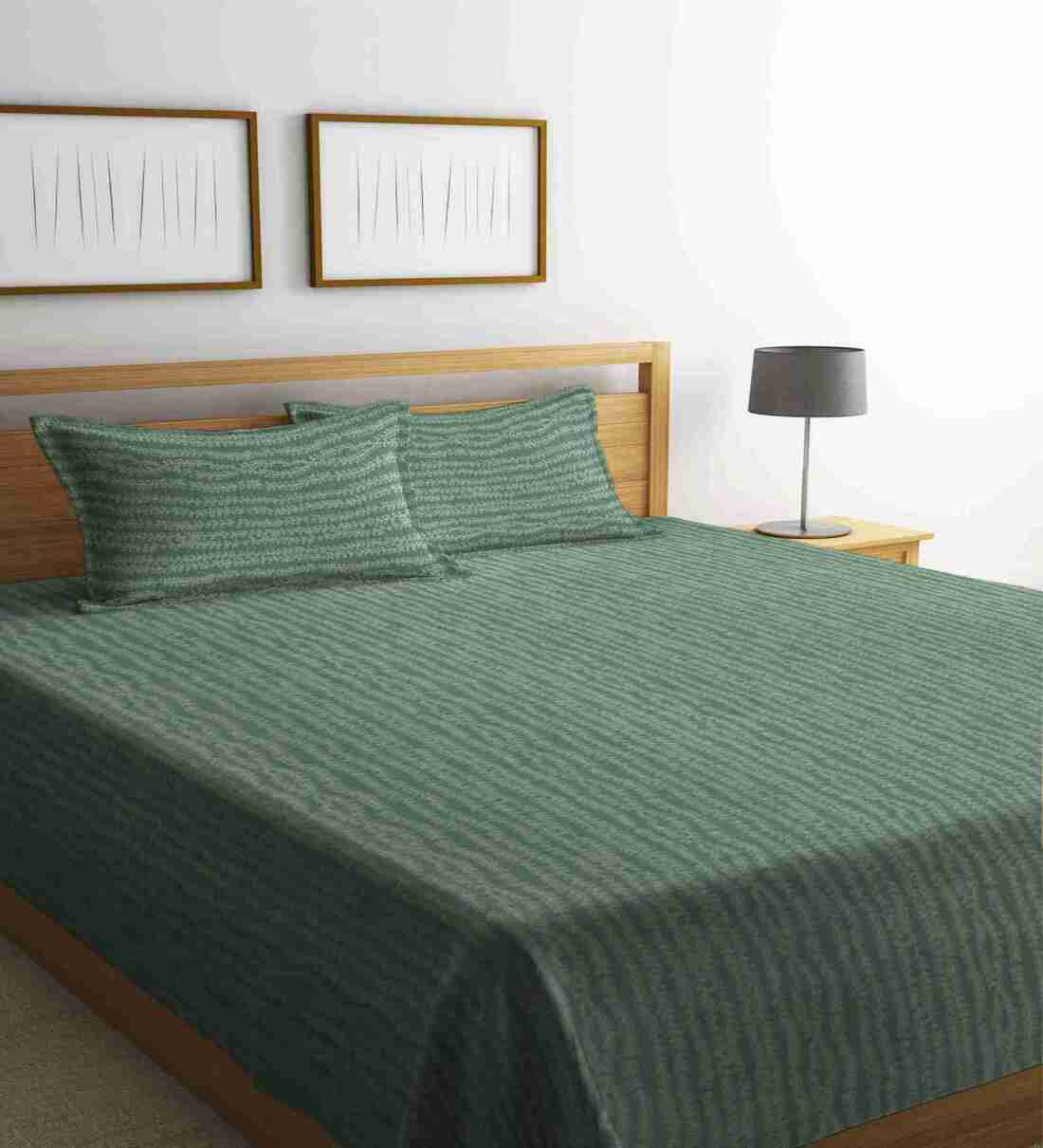 Buy Green Traditional 300 TC Cotton 1 King Sized Double Bedcover With 2
