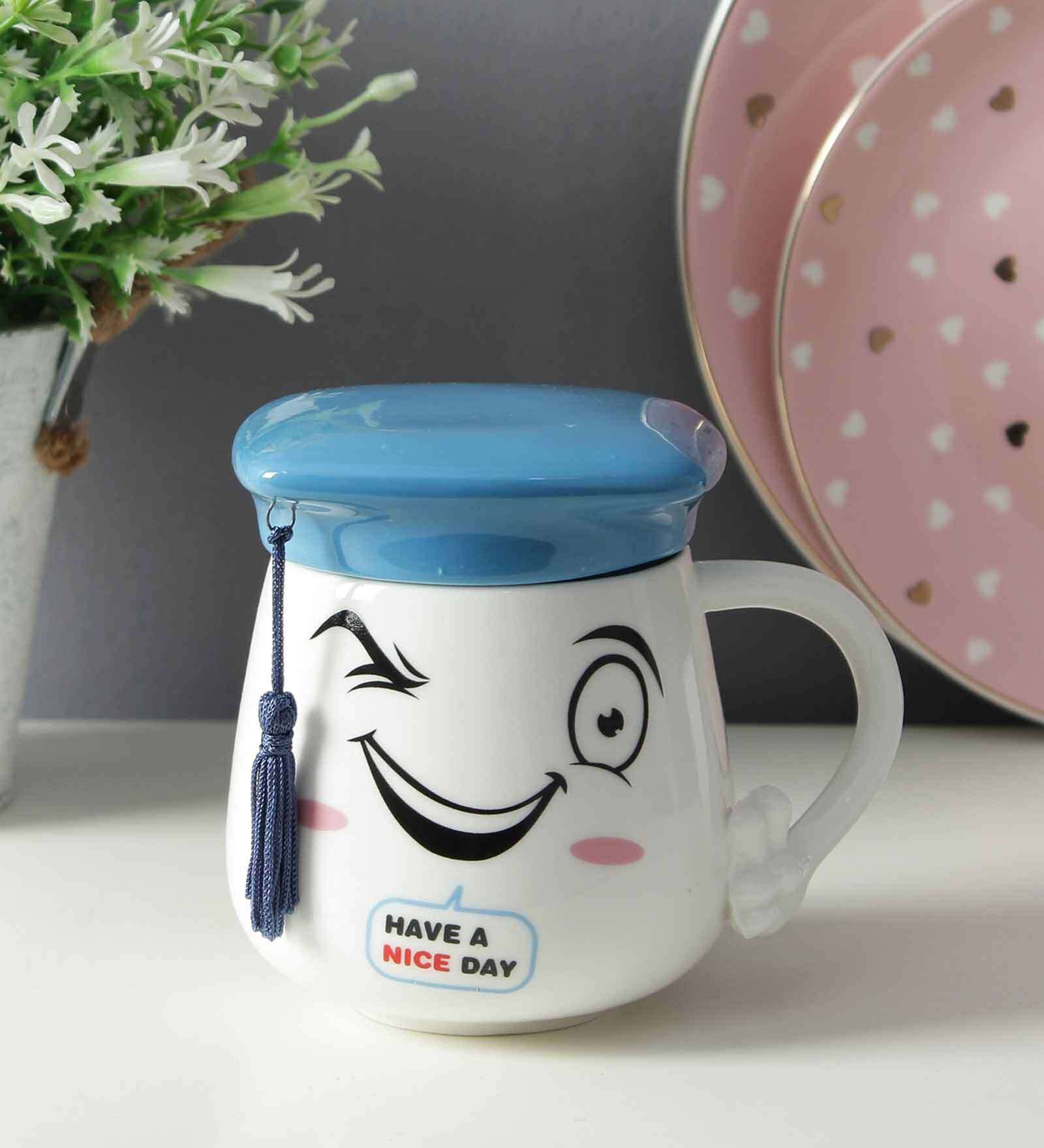 Graduation Cap 400ml White & Blue Ceramic Coffee Mug with Lid
