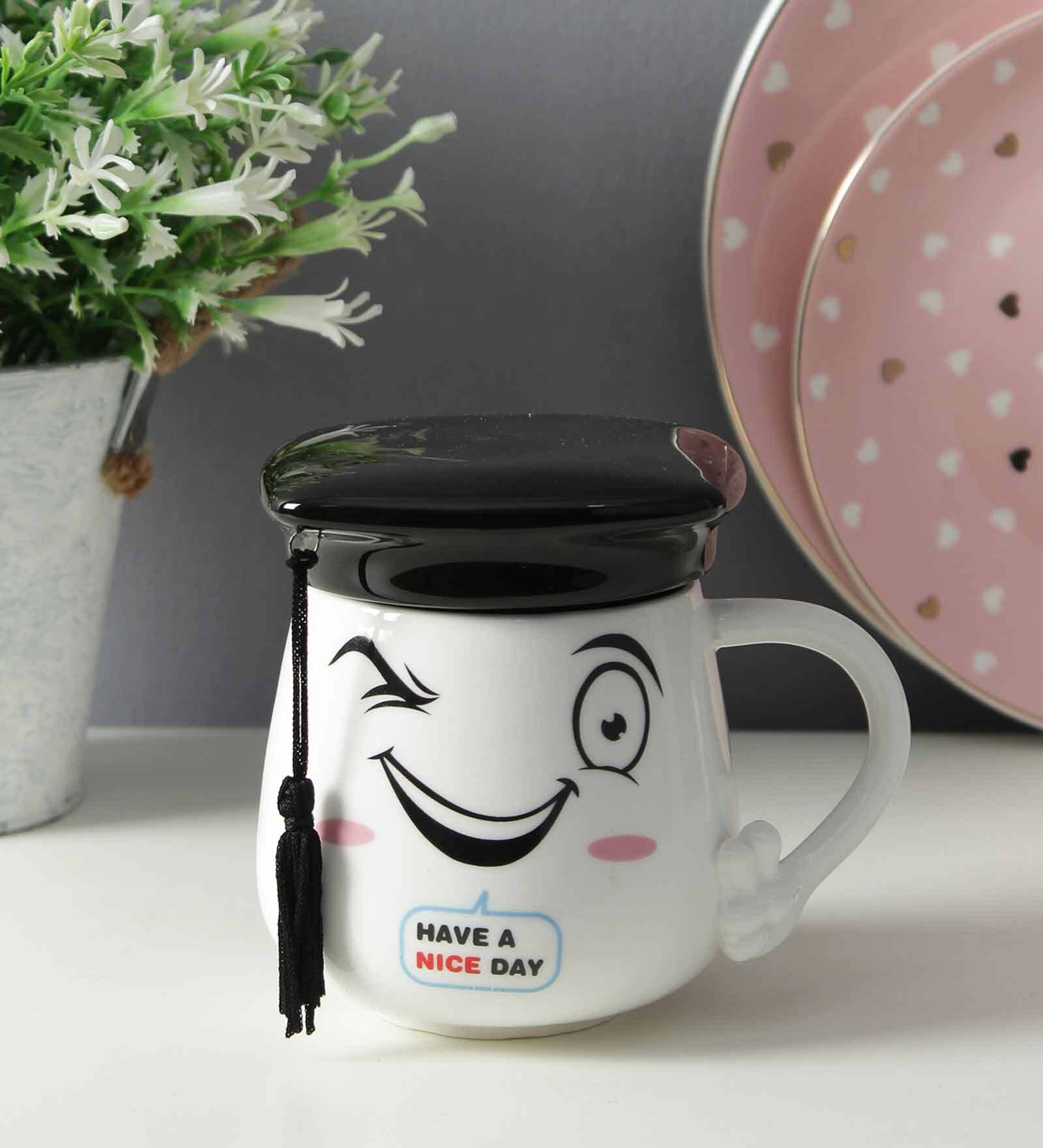 Graduation Cap 400ml White & Black Ceramic Coffee Mug with Lid
