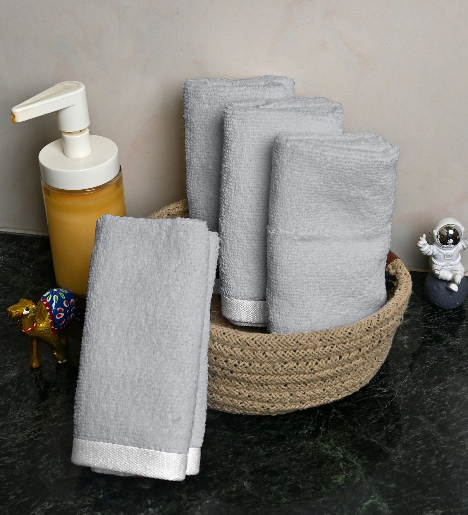 Gray Cotton Solid 500 GSM 4 Pcs Face Towels