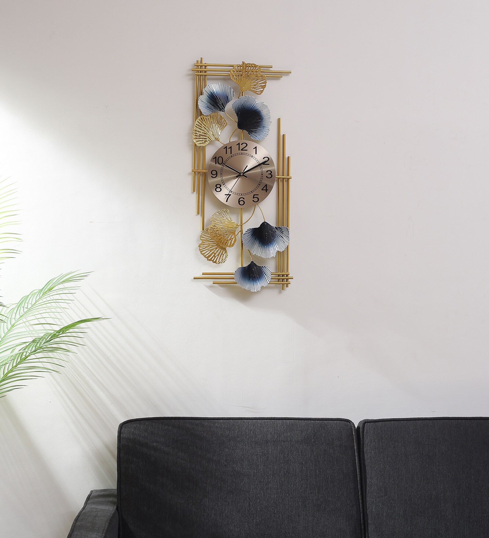 Great Gatsby vibe Black Metal Wall Clock