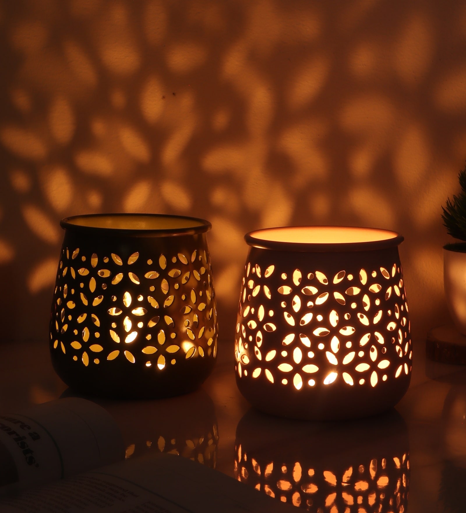 Green & Pink Etching Tealight Holder