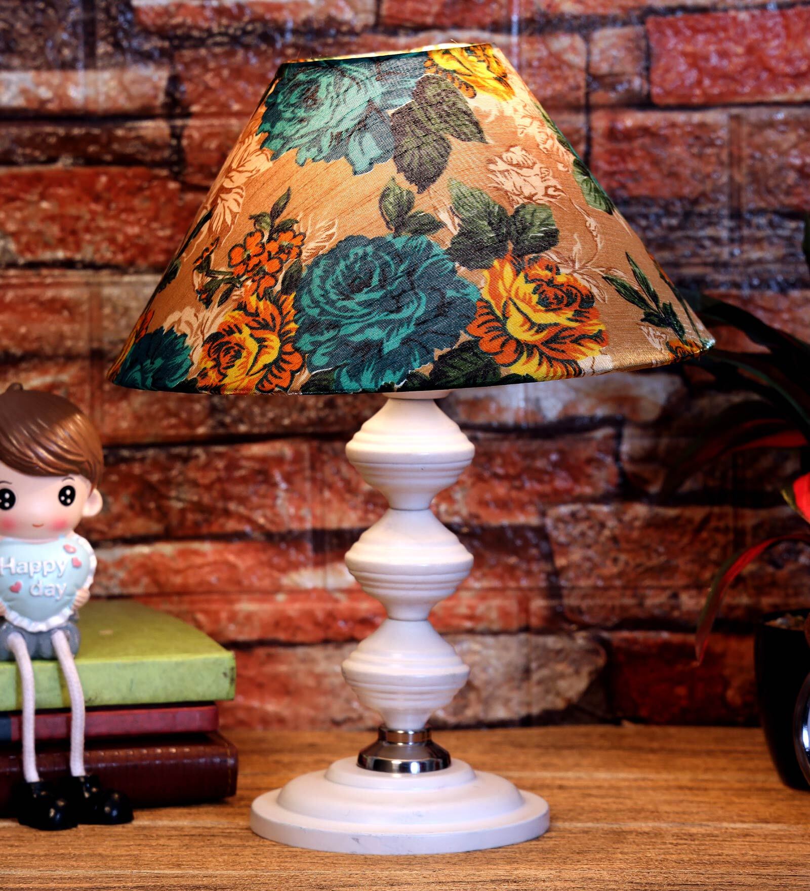 Multicolor Shade Table Lamp With Metal Base