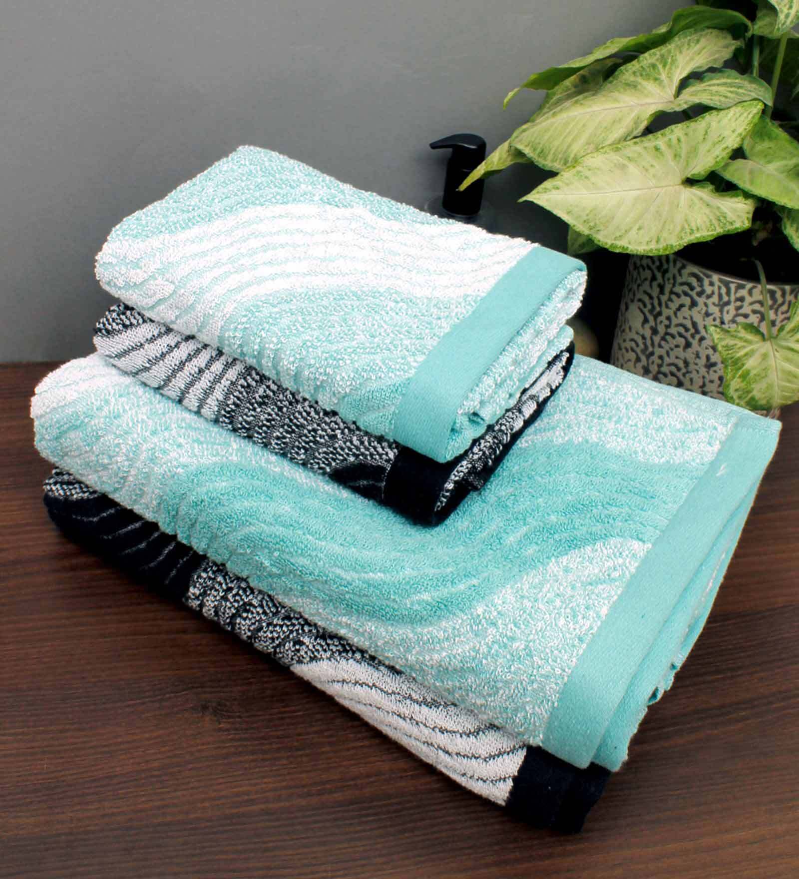Buy Green 100 Cotton Solid 550 GSM Towel Set (Set of 4) by AVI Living at 59 OFF by AVI Living