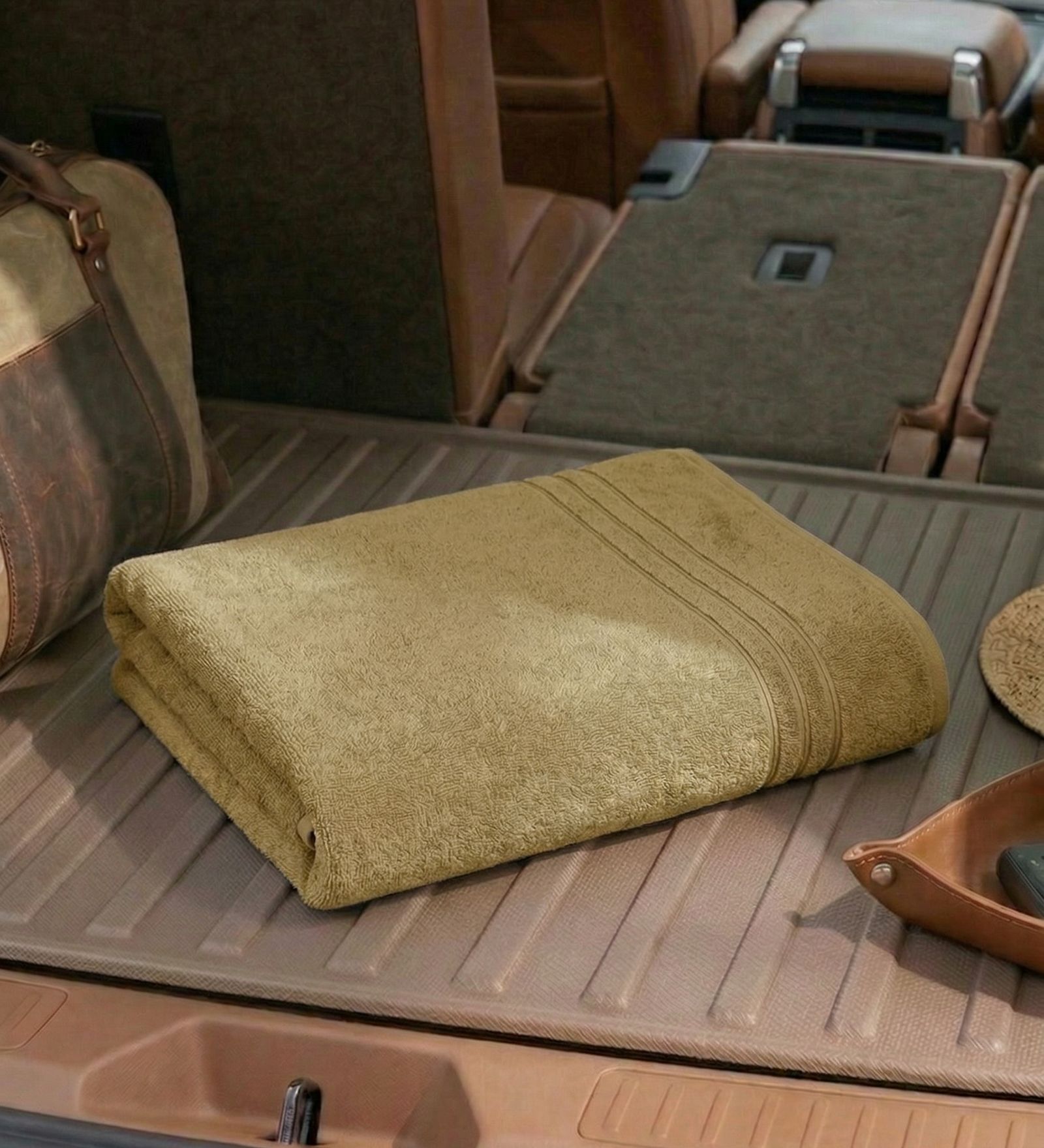 Green 100% Cotton 340 Gsm Car Towel