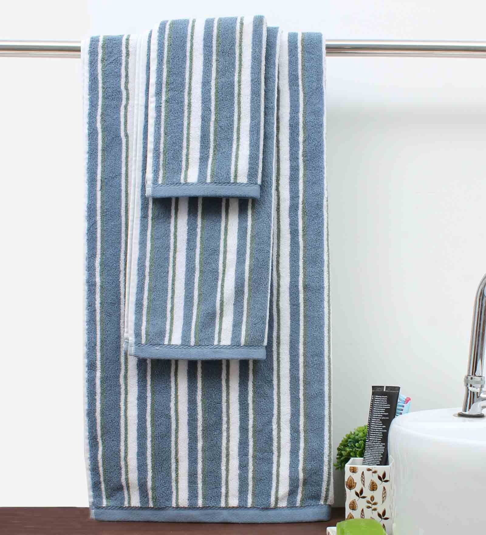 Buy Grey Patterned 550 GSM Cotton Towel Sets (Set of 5) by AVI Living