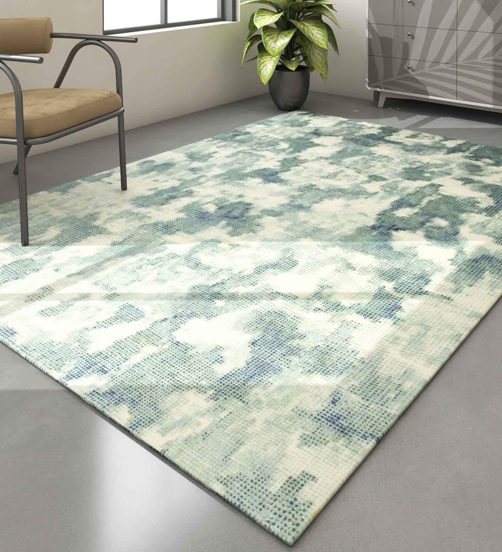 Green Abstract Wood & Silk 5 ft x 7 ft Hand Knotted Carpet